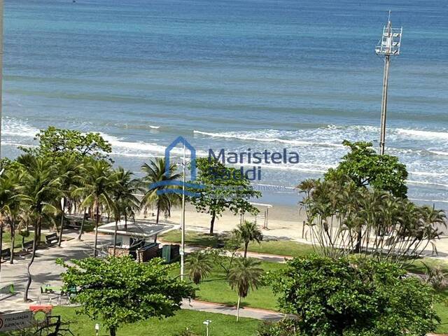 #1002 - Apartamento para Venda em Santos - SP
